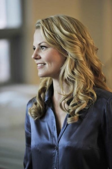 Illustration for article titled Once Upon a Time 1x03, "Snow Falls" Pictures